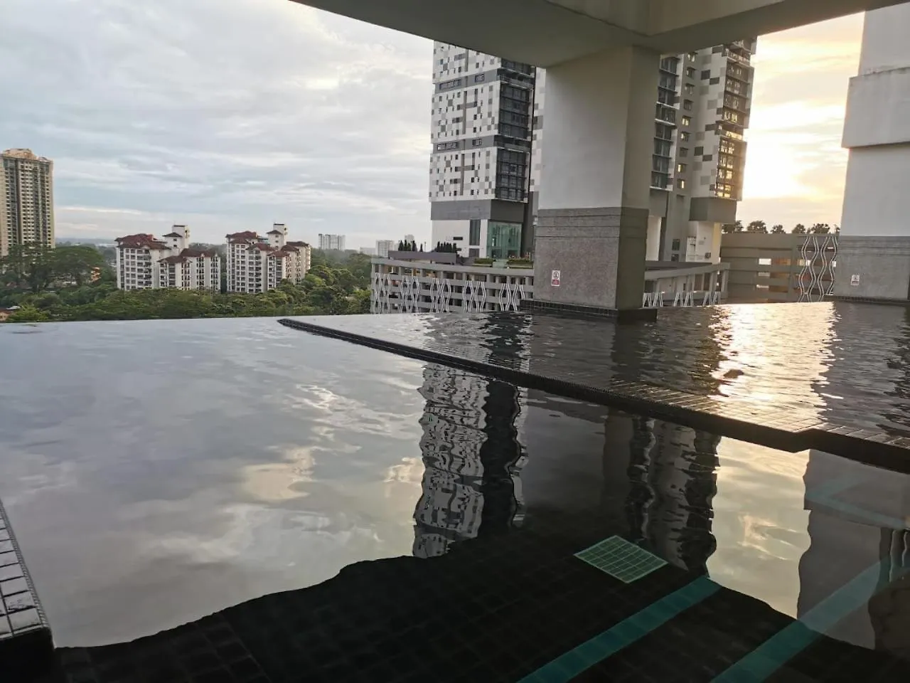 Jb Twin Galaxy Residence Studio City View Johor Bahru